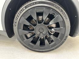 Tesla Model Y MW22ZYE