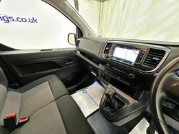 Vauxhall Vivaro KS23DHY