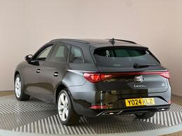 SEAT Leon YO24KLZ