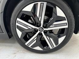 Renault Megane E-Tech YD73AFJ