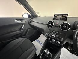 Audi A1 RF15XNV