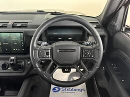 Land Rover Defender 110 FY25UTL