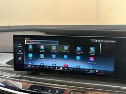 BMW i7 YF73FKE