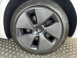 Tesla Model 3 AF72UUV