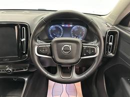 Volvo XC40 YM70FWV