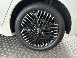 Nissan Leaf SA73GXR