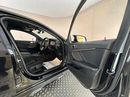 BMW 1 Series YG21ZVM