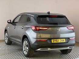 Vauxhall Grandland X DY68ZWW