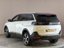 Peugeot 5008 DL23VUJ