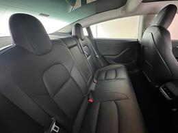 Tesla Model 3 AF72UXZ