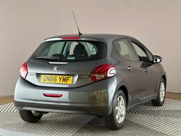 Peugeot 208 GN66YMF