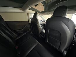 Tesla Model 3 AF72VLV