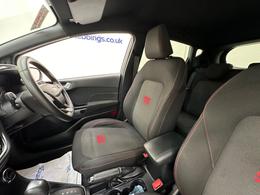 Ford Fiesta YR72VJP