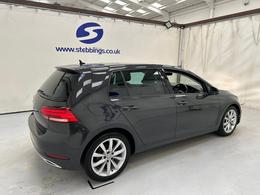 Volkswagen Golf MW67FMC