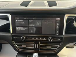 Porsche Macan AJ19VYM