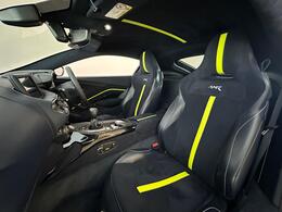 Aston Martin Vantage MV20UZG