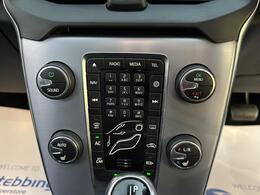 Volvo V40 KX68YTE
