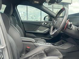 BMW 1 Series AK25JYJ