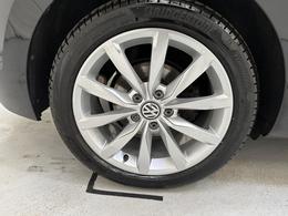 Volkswagen Golf SV LR69XWM