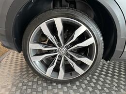 Volkswagen T-Roc VO69HNL