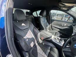 BMW 3 Series YG22XKL
