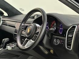 Porsche Cayenne AO22XFK
