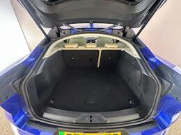 Jaguar I-PACE OE69KTP