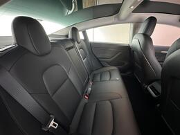 Tesla Model 3 BD72XBZ