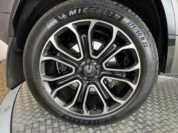 Land Rover Defender 110 FY25UTL