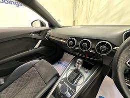 Audi TT YE70LTA