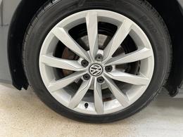 Volkswagen Golf MW67FMC