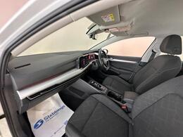 Volkswagen Golf AE73YPM