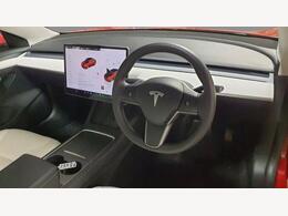 Tesla Model 3 MM72ODG