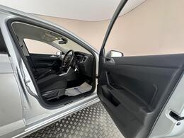 Volkswagen Polo BJ71UYU