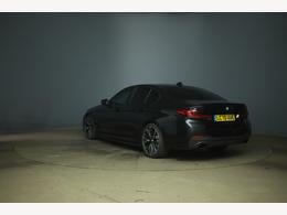 BMW 5 Series LC70UUE