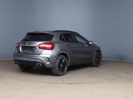 Mercedes-Benz GLA HN69PLX