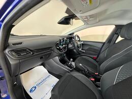 Ford Fiesta YD18PZH