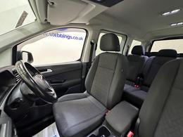 Volkswagen Caddy Maxi AE71YGC