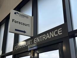 Toyota Auris LX17KXH