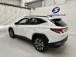 Hyundai TUCSON DV72NBB