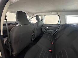 Dacia Duster SH23FKU