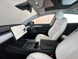Tesla Model 3 YC21BSV