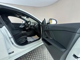 BMW 2 Series Gran Coupe KR25YXM