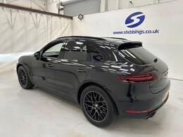 Porsche Macan WM66DZS