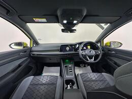 Volkswagen Golf EX71HKW