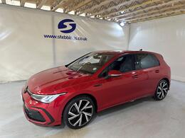 Volkswagen Golf AO22OUP