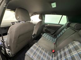 Volkswagen Golf FA18XRE