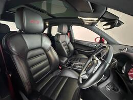 Porsche Macan AE18WBL