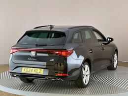 SEAT Leon YO24KLZ