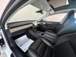 Tesla Model 3 AF72VVZ